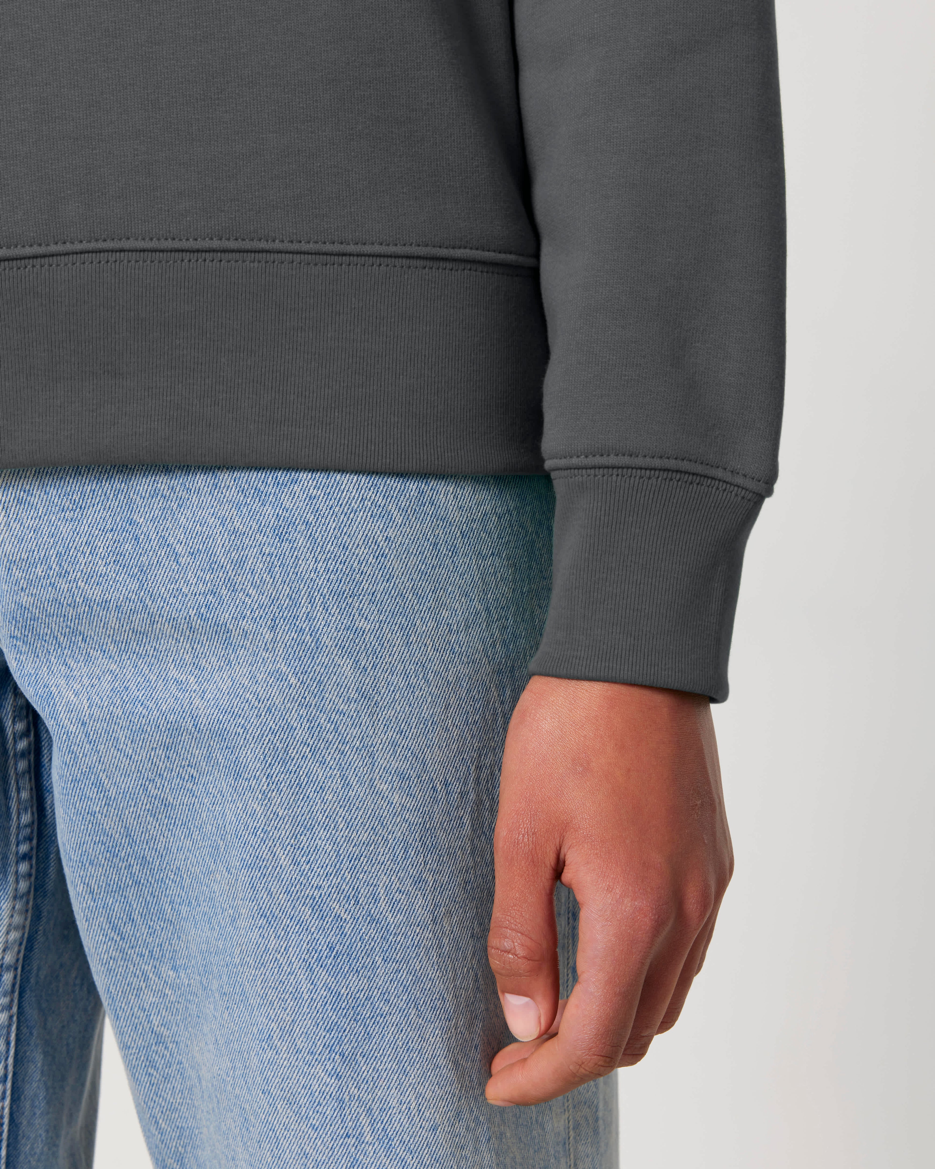 Changer 2.0 Anthracite Studio Front Detail 5