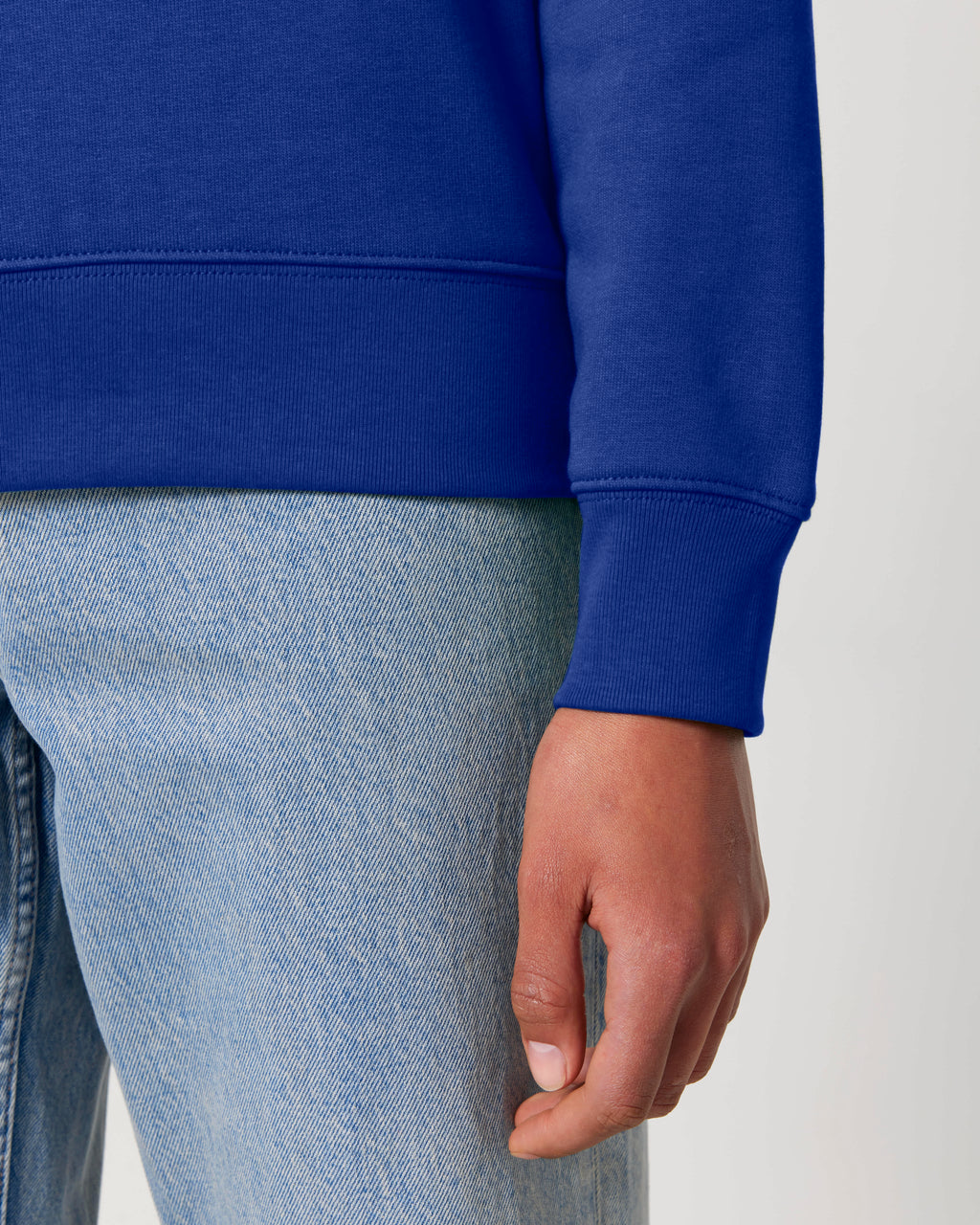 Changer 2.0 Worker Blue Studio Front Detail 5